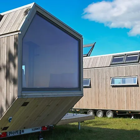 Semesterbostad Tiny House Pioneer 3 - Tiny Spot *