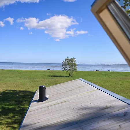 Дом отдыха Tiny House Pioneer 3 - Tiny Spot *