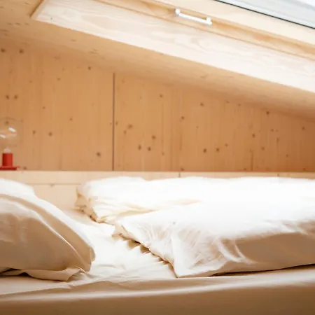 Дом отдыха Tiny House Pioneer 3 - Tiny Spot